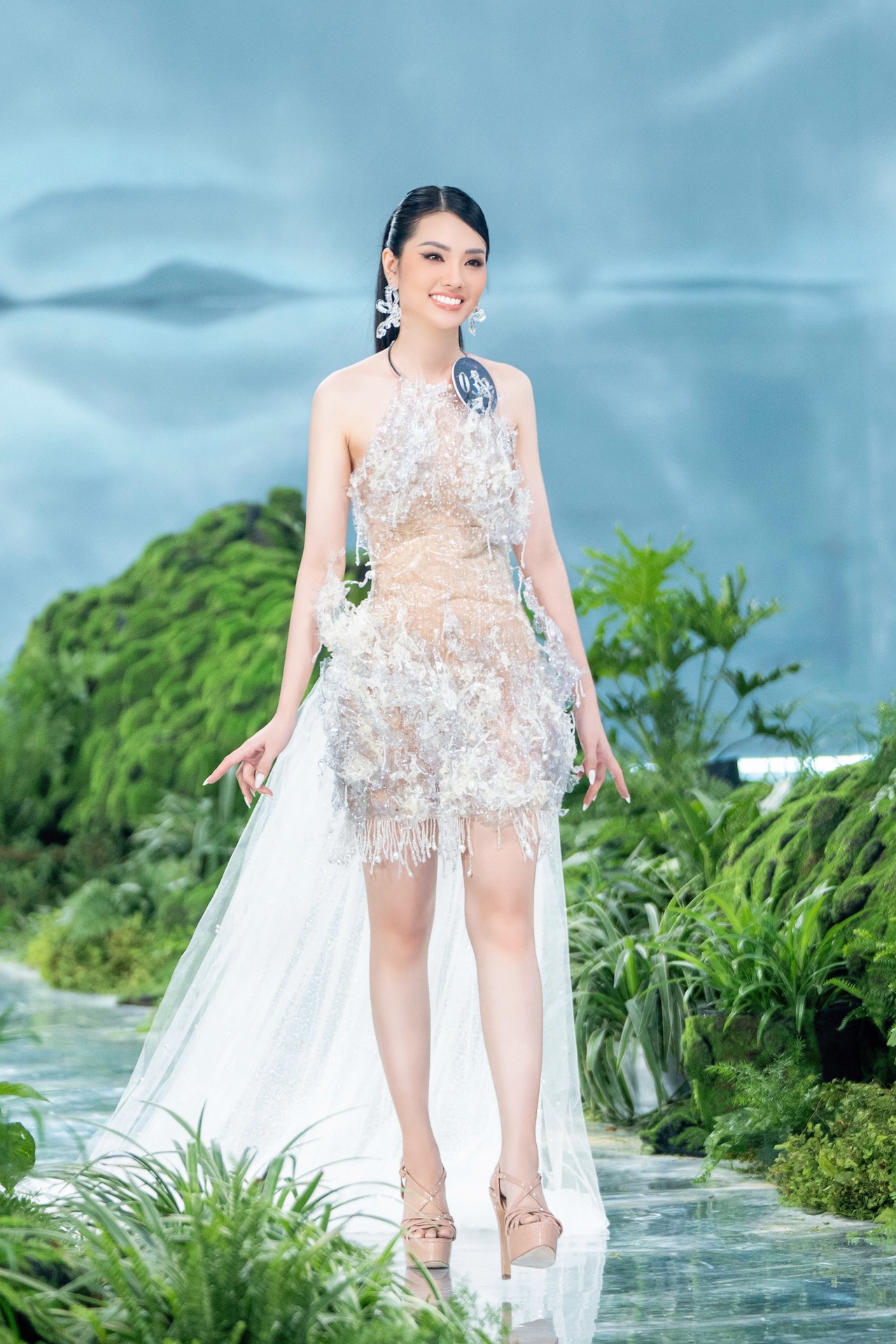 Thí sinh Miss Earth Vietnam gây tranh cãi vì sai kiến thức, không phân biệt được đồ bơi - 7