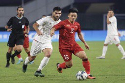 Video bóng đá U23 Việt Nam - U23 Iran: Khác biệt đẳng cấp, Văn Chuẩn cố gắng (ASIAD 19)