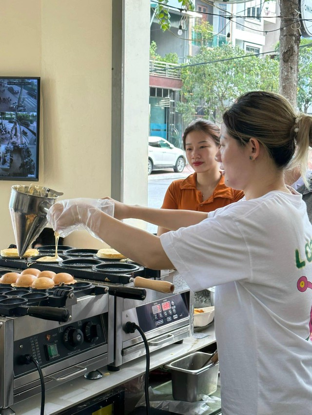 Độ ngon 'tan chảy' của bánh đồng xu phô mai đang gây sốt và cách làm - 2