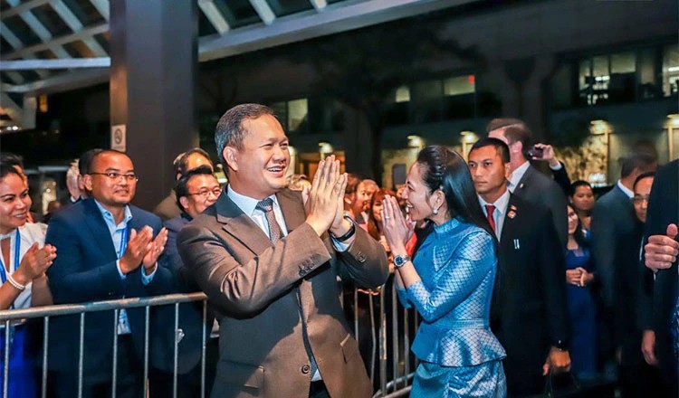 VIDEO: Người dân Campuchia tại Mỹ chào đón Thủ tướng Hun Manet - 1