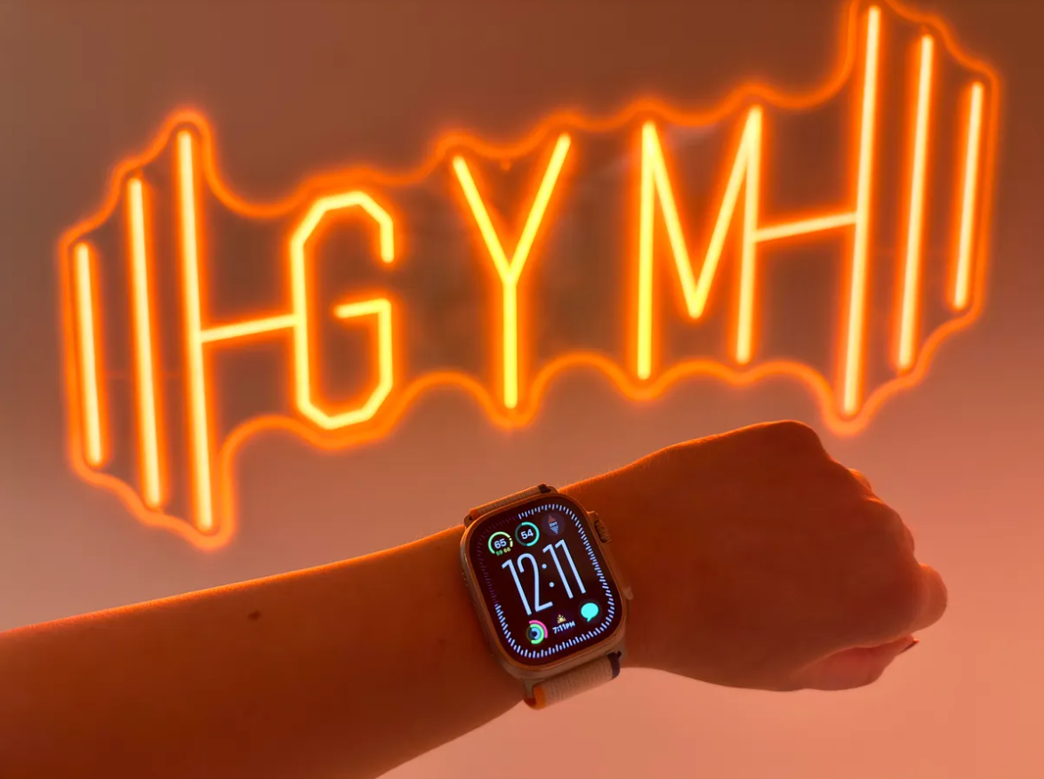 Apple Watch Ultra 2: Chiếc đồng hồ được yêu thích nhất hiện nay - 3