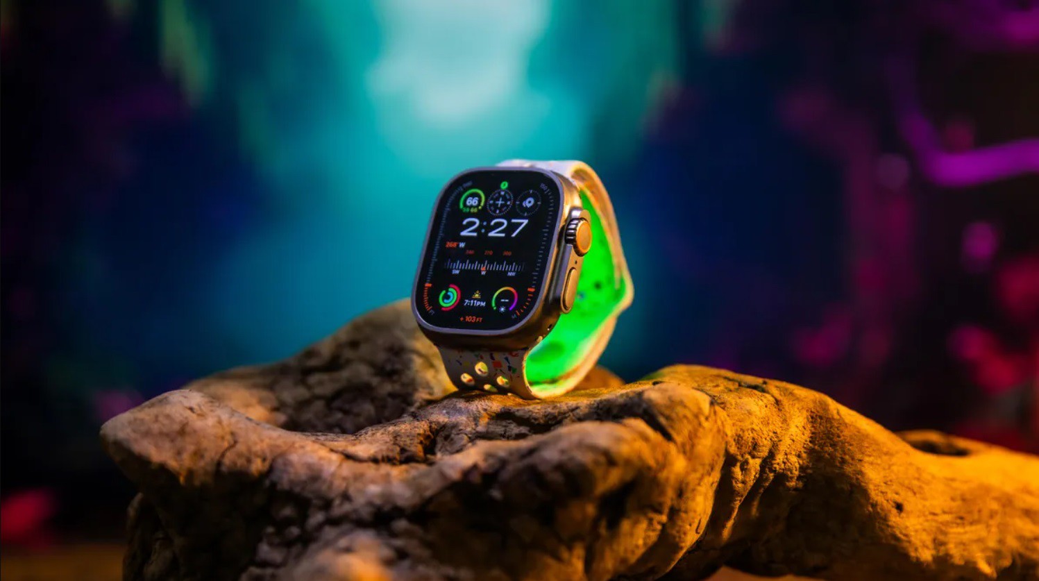 Apple Watch Ultra 2: Chiếc đồng hồ được yêu thích nhất hiện nay - 1