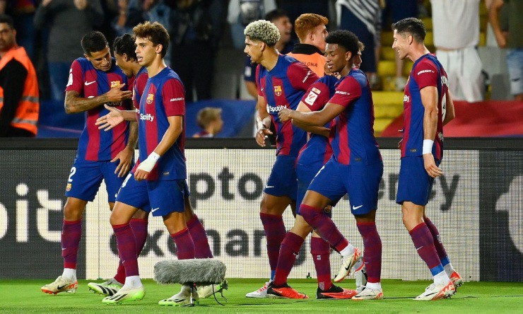 Barca giành chiến thắng dù bị dẫn 0-2 cho tới phút 81