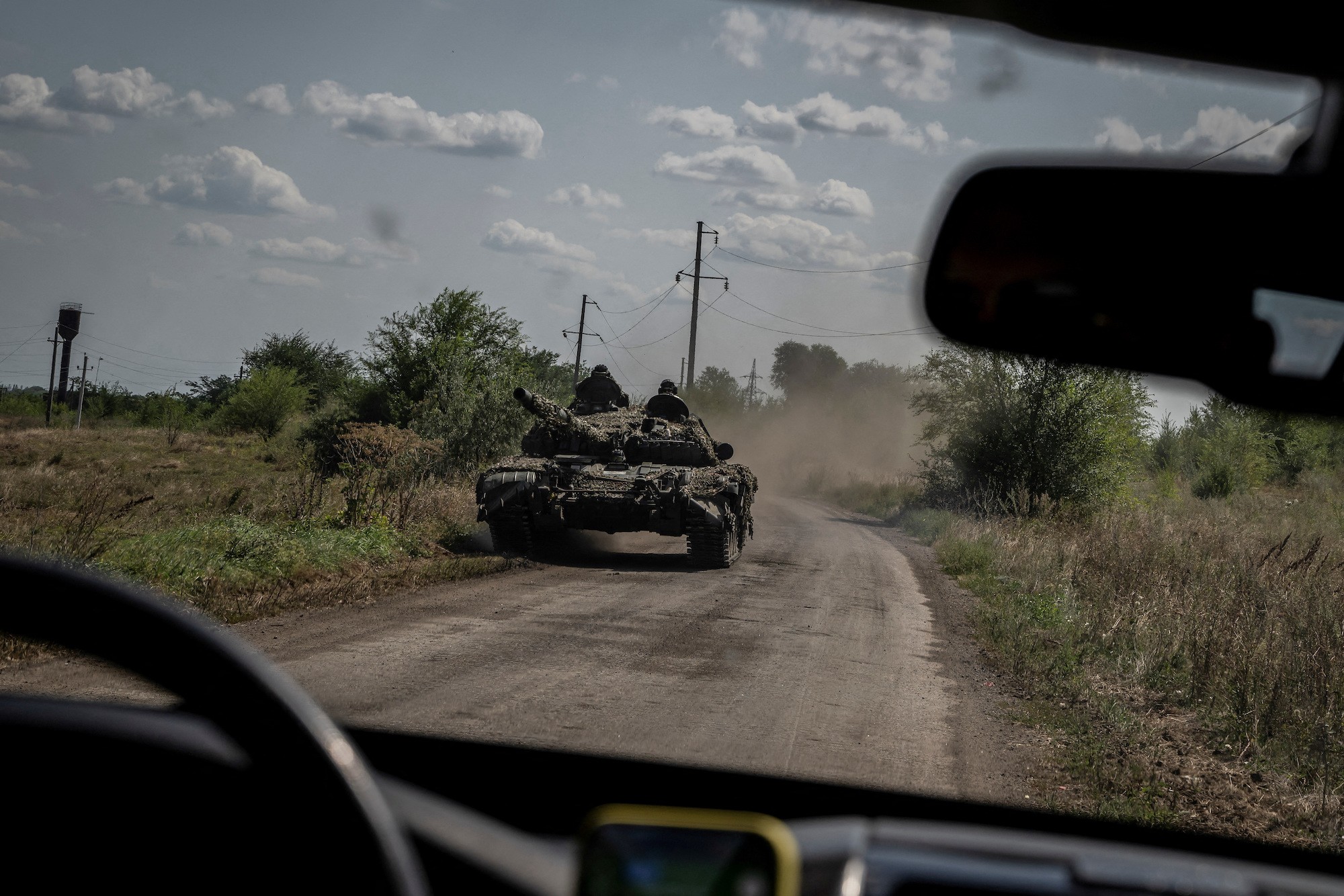 Lô siêu tăng M1 Abrams đầu tiên của Mỹ tới Ukraine - 2