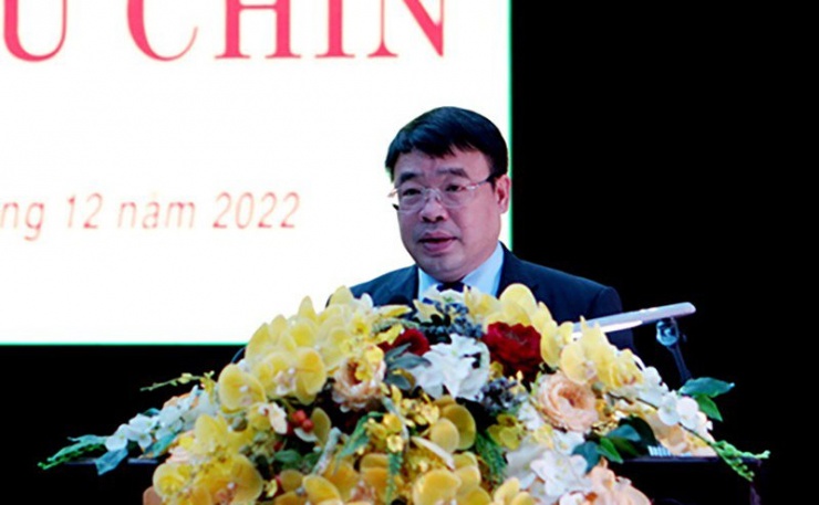 Ông Trần Anh Chung làm Chủ tịch UBND thành phố Thanh Hóa - 1