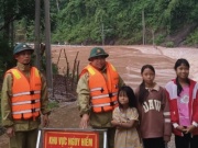 Tin tức trong ngày - Thông tin mưa lũ mới nhất ở Quảng Bình, nhiều nơi bị cô lập