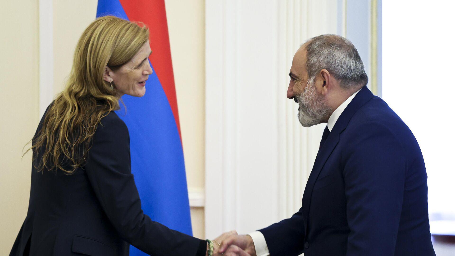 Thủ thướng Armenia Nikol Pashinyan gặp&nbsp;Giám đốc Cơ quan Phát triển Quốc tế Mỹ&nbsp;Samantha Power.