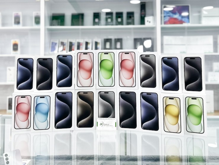 Mở bán iPhone 15 series tại Việt Nam: Thức xuyên đêm nhận máy sớm - 4