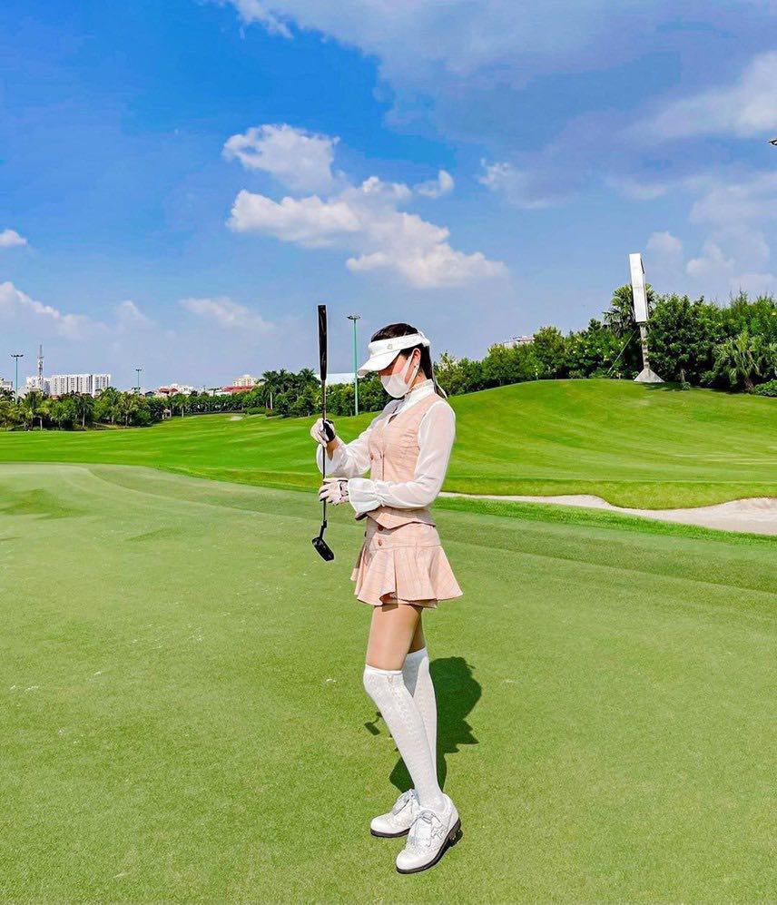 Sự cố trang phục trên sân golf: 