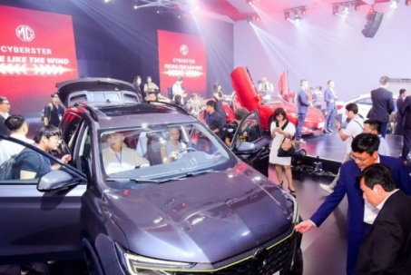 Sau tháng Ngâu, loạt ô tô mới đổ bộ thị trường Việt Nam