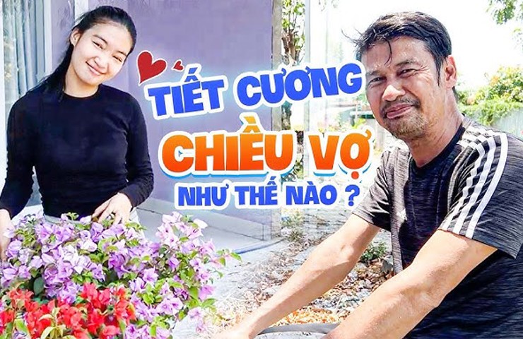 Mới đây, Tiết Cương đã đăng tải video có tựa đề: “Tiết Cương cưng chiều vợ như thế nào” trên kênh YouTube cá nhân.
