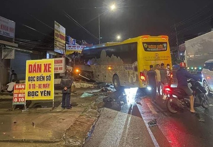 Thủ tướng chỉ đạo khắc phục hậu quả vụ tai nạn kinh hoàng ở Đồng Nai làm 9 người thương vong - 1