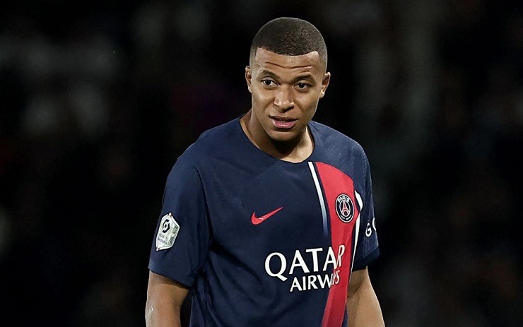 Tương lai của Mbappe vẫn đang bị đặt dấu hỏi