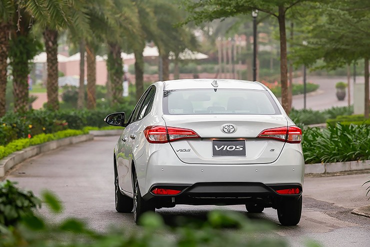 Giá xe Toyota Vios mới nhất tháng 7/2024, từ 458 triệu đồng - 6