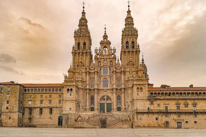 8 điểm đến lý tưởng nhất định phải ghé thăm khi có dịp tới Tây Ban Nha