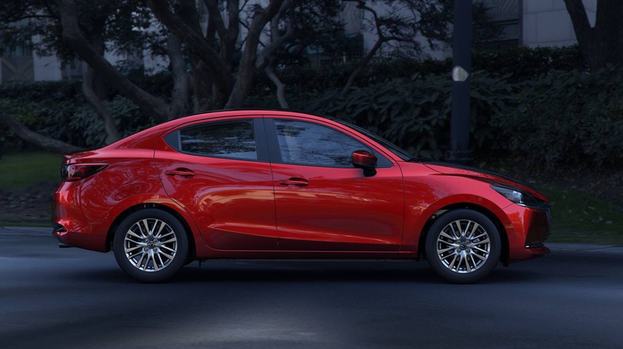 Đánh giá Mazda 2: Thiết kế đẹp, trang bị an toàn duy nhất phân khúc - 2