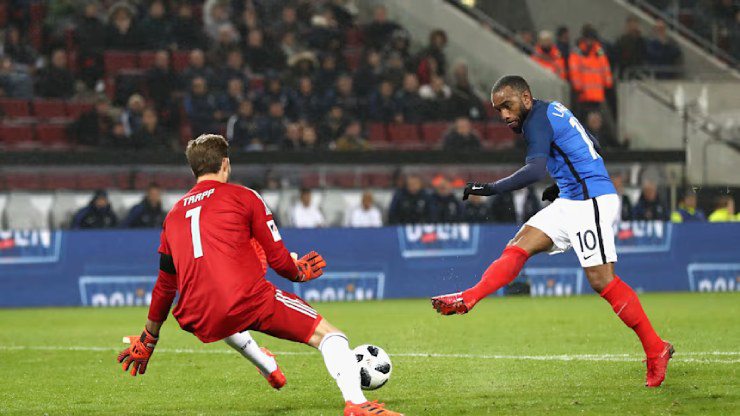 Lacazette được giao trọng trách đội trưởng U23 Pháp