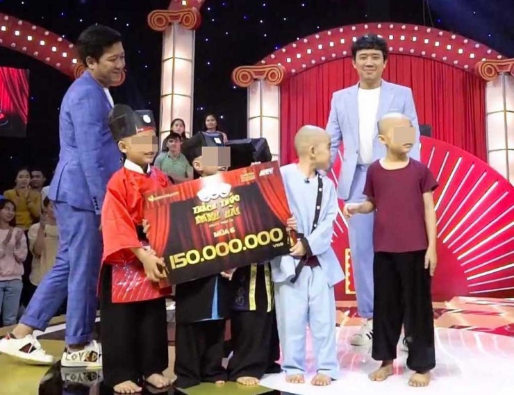 Sự dễ dãi của các gameshow truyền hình đã tiếp tay cho hoạt động lừa đảo của những cá nhân sống tại "Tịnh thất bồng lai". (Ảnh từ Internet)