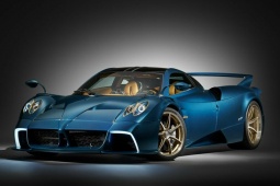 Siêu phẩm Pagani Huayra độc nhất trên thế giới sở hữu bộ số sàn