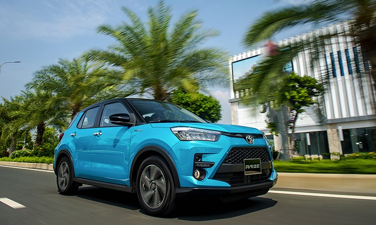 Giá xe Toyota Raize lăn bánh kèm ưu đãi tháng 7/2024 - 8