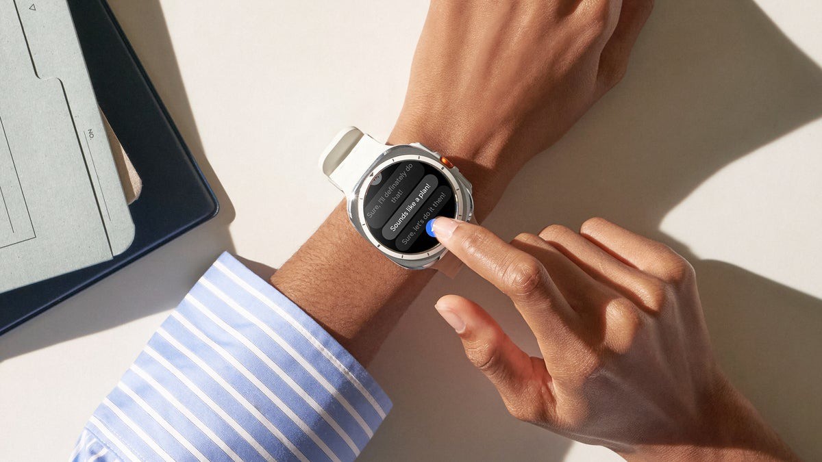 Samsung launches Galaxy Watch Ultra: Beautiful design, durable performance, price from 16.5 million - 1