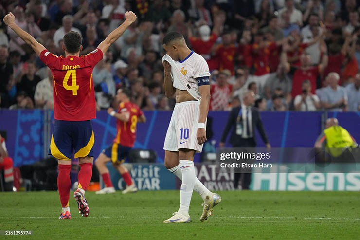 Thần đồng Yamal che mờ Mbappe, siêu sao Pháp nối gót Ronaldo rời EURO - 6