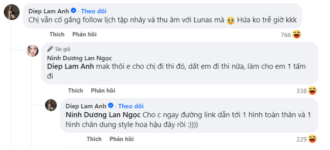 Hai chị em đòi dắt nhau đi thi.