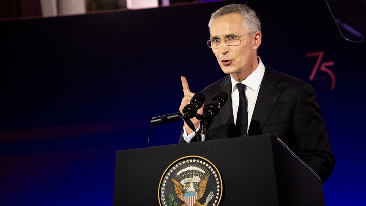 Tổng thư ký NATO Jens Stoltenberg phát biểu tại hội nghị thượng đỉnh NATO ở Mỹ ngày 9/7. Ảnh: Getty