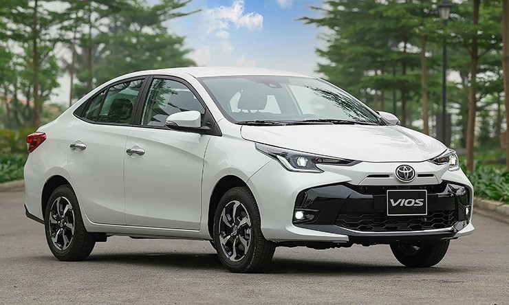 Toyota Vios và Mitsubishi Attrage: Lựa chọn nào tốt hơn trong phân khúc sedan B? - 1