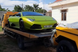 Siêu xe Lamborghini Murcielago bị tiêu hủy tại Việt Nam