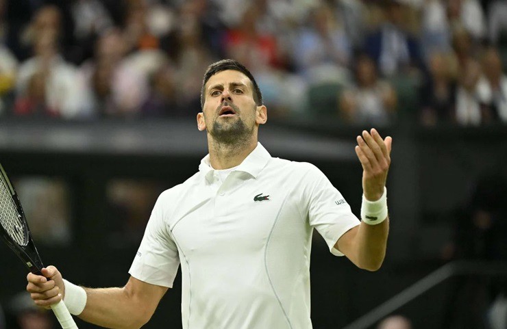 Djokovic chuẩn bị bước vào bán kết Wimbledon