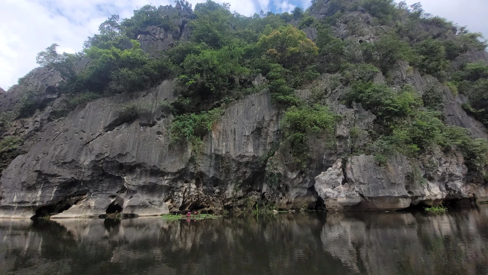 Đầm Vân Long, điểm đến không thể bỏ qua của du khách khi đến với Ninh Bình.