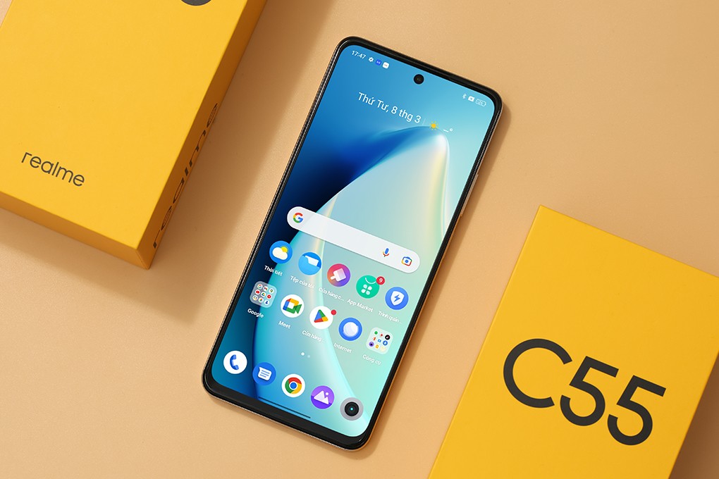 Realme C55.