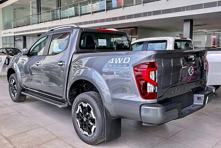 Nissan Navara VIN 2022 được đại lý giảm giá hơn 200 triệu đồng - 3