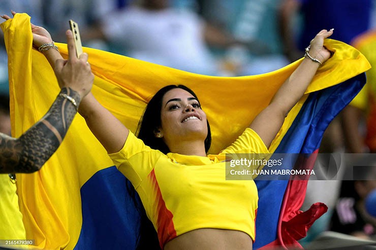 Nóng sự cố chung kết Copa America: Fan gây náo loạn, cảnh sát nỗ lực trấn áp - 5