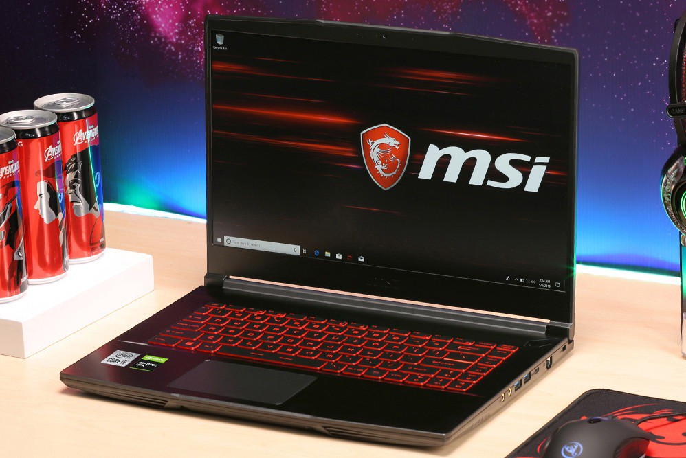 5 laptop models with beautiful design and strong configuration in the price range of 16 million VND - 5