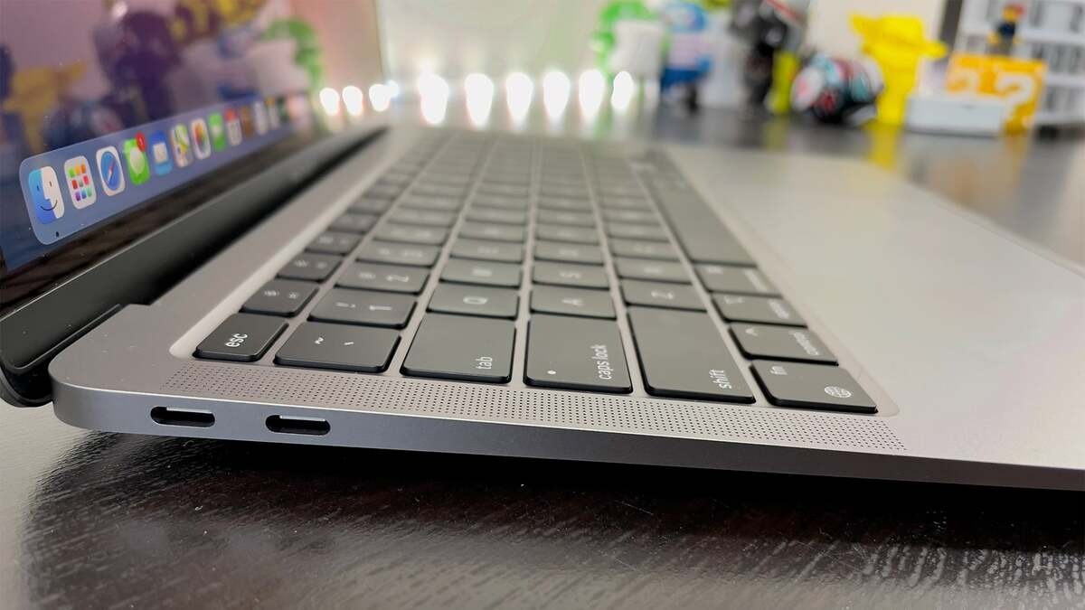 Is the MacBook Air M1 still worth buying in 2024 when the price has hit rock bottom? - 2