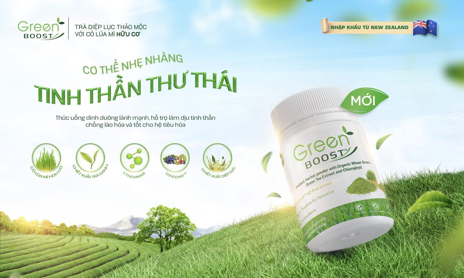 Trà diệp lục thảo mộc Greenboost với thành phần cỏ lúa mì hữu cơ.