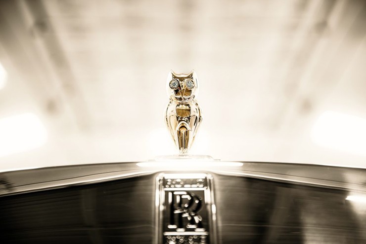 Rolls-Royce Phantom VIII "lột xác" khi nằm trong bộ sưu tập của Rapper đình đám