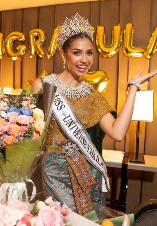 Á hậu 1 Miss Universe 2023 Anntonia Porsild sẽ đến Việt Nam với vai trò mới - 4