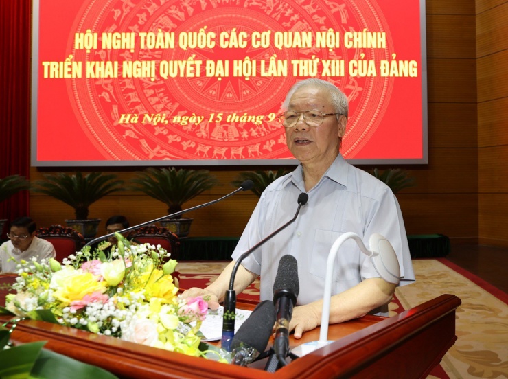 Tổng Bí thư Nguyễn Phú Trọng phát biểu tại Hội nghị toàn quốc các cơ quan nội chính triển khai thực hiện Nghị quyết Đại hội lần thứ XIII của Đảng. Ảnh: TTXVN.