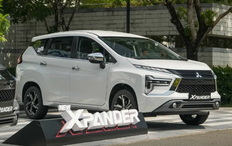 Tầm trên 560 triệu đồng, chọn mua Mitsubishi Xpander hay Toyota Veloz? - 3