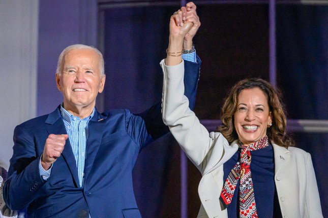 Ông Joe Biden rút khỏi cuộc đua vào Nhà Trắng và nhường suất cho bà Kamala Harris. Ảnh: Getty Images.