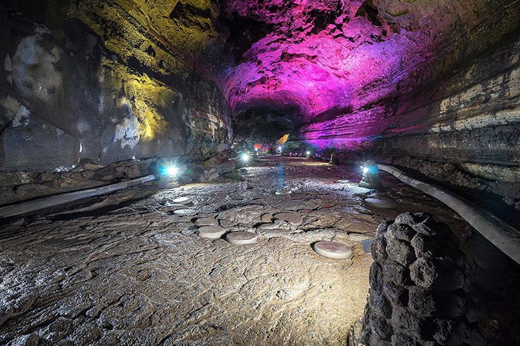 Đến đảo Jeju (Hàn Quốc), đừng quên khám phá 10 địa điểm tuyệt đẹp này - 1