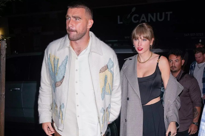 Travis Kelce 'muốn dành mỗi phút giây bên Taylor Swift'