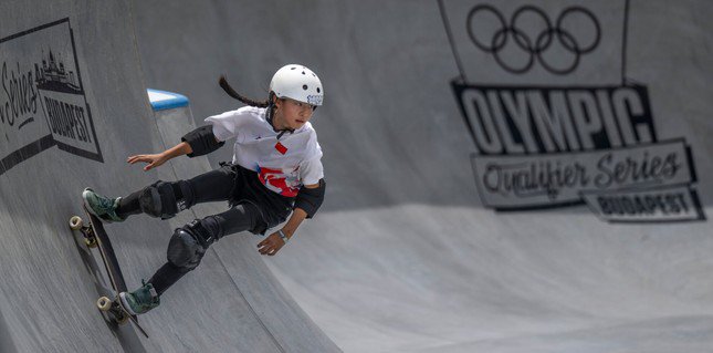 Zheng Haohao vừa thi tốt nghiệp cấp 1 đã đi đấu Olympic