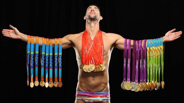 Michael Phelps (bơi lội, Mỹ), kỷ lục gia Olympic với 28 lần giành huy chương, trong đó có 23 huy chương Vàng.