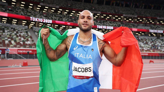 Marcell Jacobs, nhà vô địch điền kinh nội dung 100m ở Olympic Tokyo 2020.