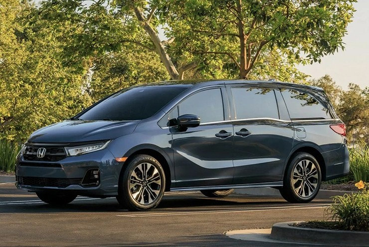 Honda Odyssey ra mắt phiên bản mới - 1