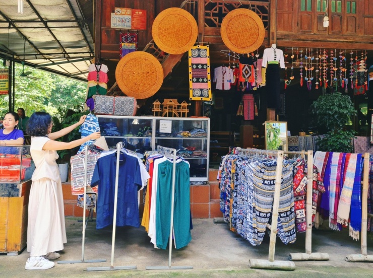 Trốn nóng ở Mai Châu - &#39;nàng thơ&#39; vùng Tây Bắc - 4